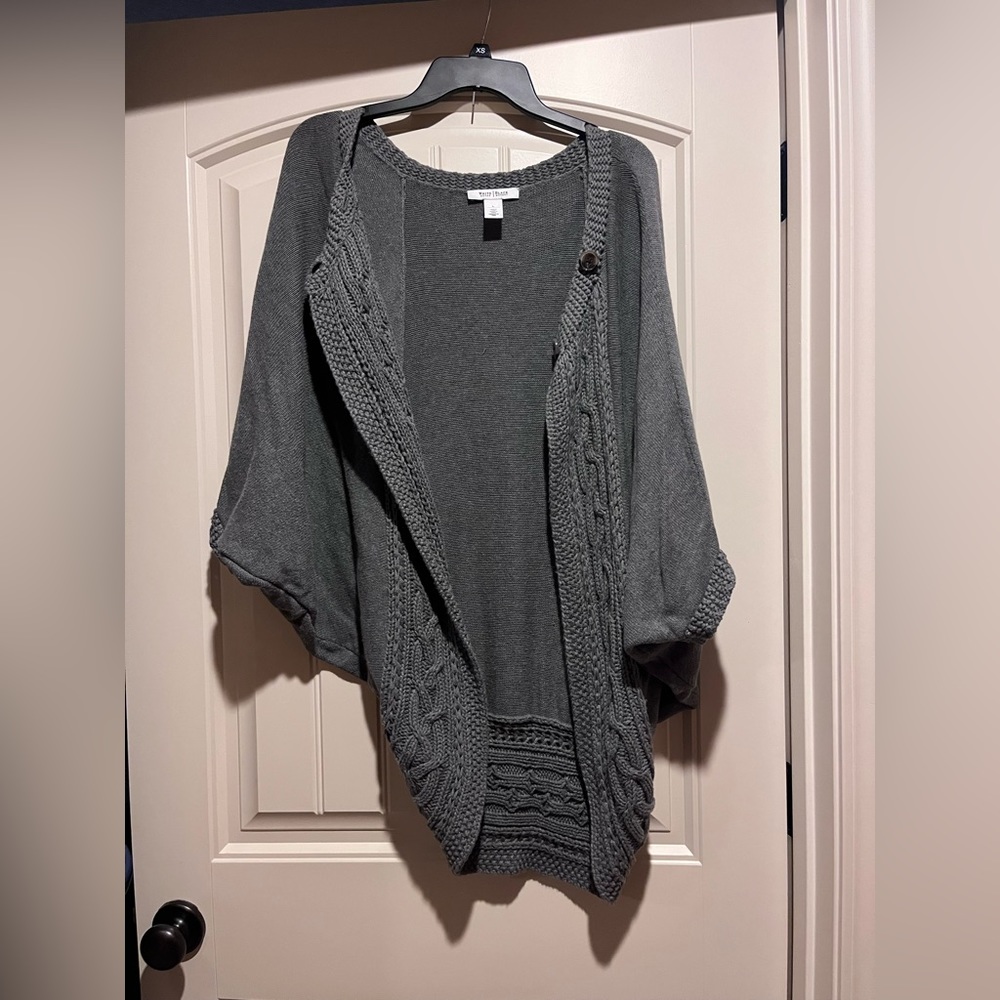 Grey Sweater Cardigan with brown buttons